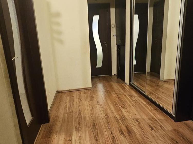 Apartament cu 2 camere decomandat, mobilat în Popoveni