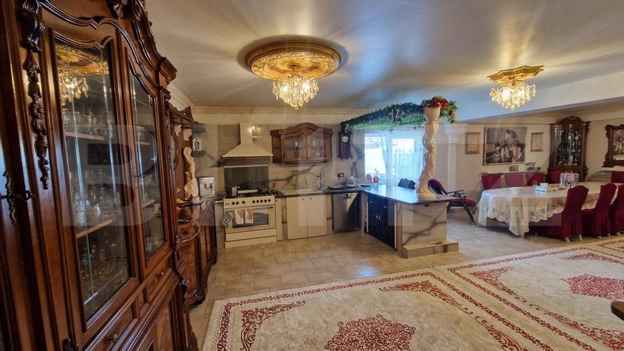 Casa exclusivistă cu 4 dormitoare, 390 mp utili, zona Calea Moldovei - 17