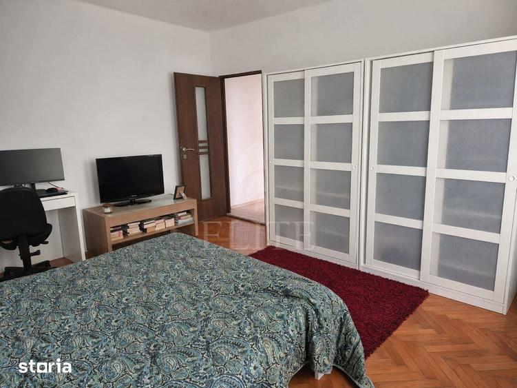 Garsonieră decomandată în Gruia