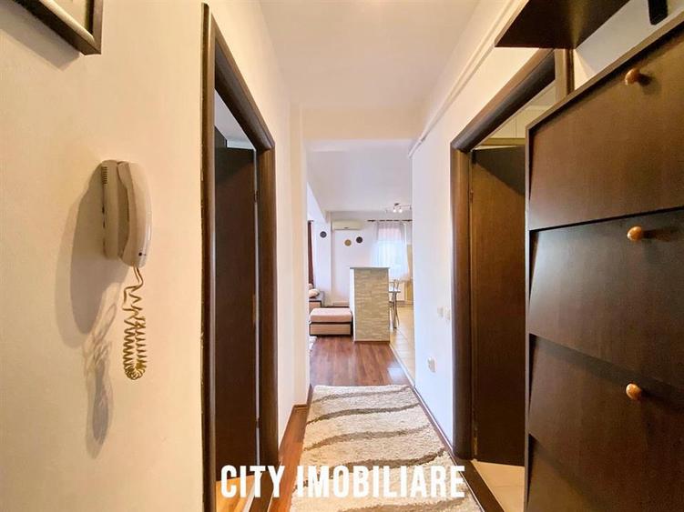Apartament cu 2 camere semidecomandat, mobilat în Bună Ziua