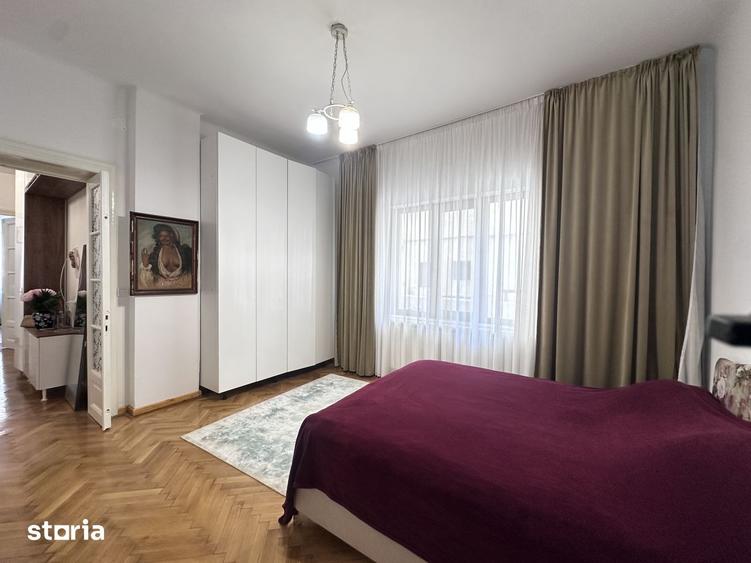 Casă cu Teren 200 Mp în Centrul Civic