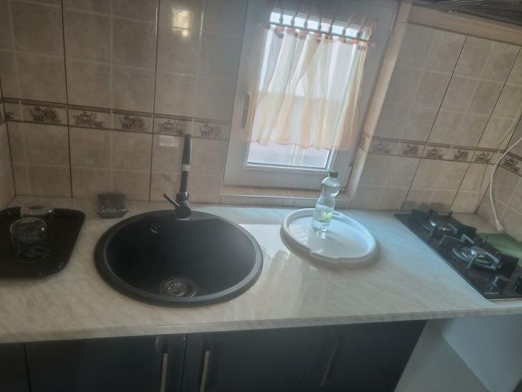 Casă cu 2 camere cu Teren 100 Mp în Dumbrăvița
