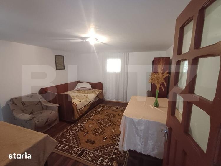 Casă cu 2 camere cu Teren 5200 Mp în Turcinești
