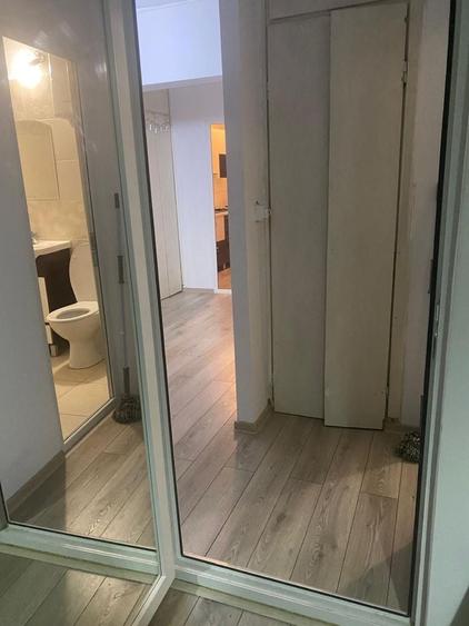 Apartament cu 3 camere decomandat în Babadag