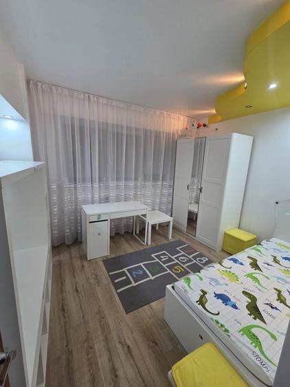 Apartament cu 2 camere decomandat în Vărsătura