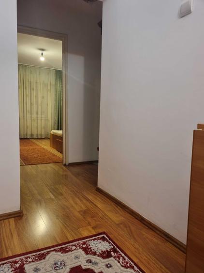Apartament cu 3 camere decomandat în Nord