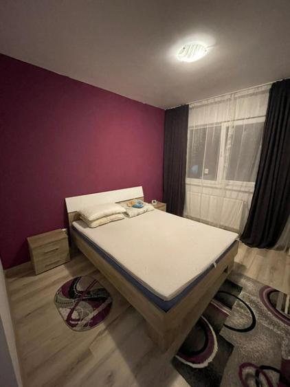 Apartament cu 2 camere decomandat în Vest