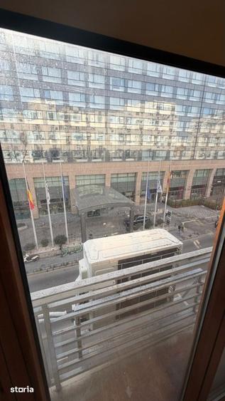 Apartament cu 6 camere semidecomandat în Cișmigiu