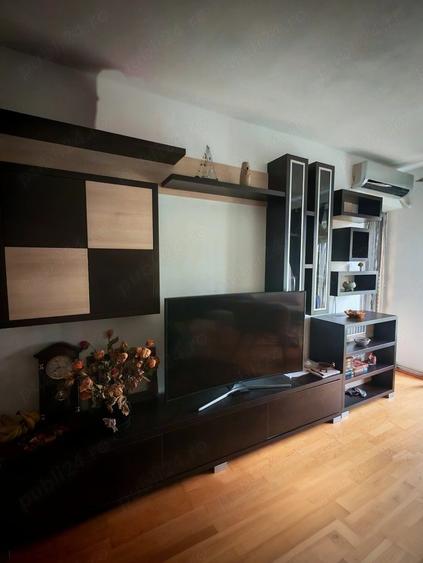 Apartament cu 2 camere semidecomandat, mobilat în Tătărași