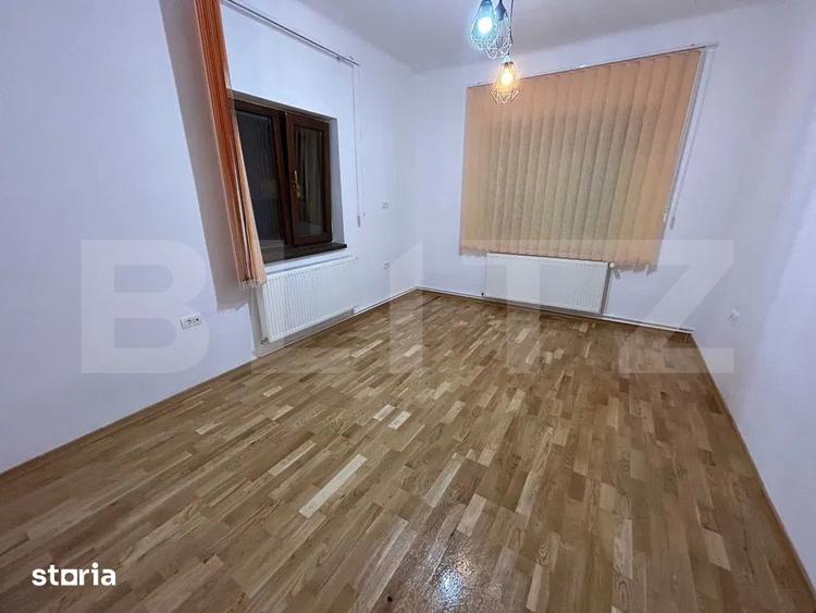 Casă cu 3 camere decomandat cu Teren 430 Mp în Bartolomeu