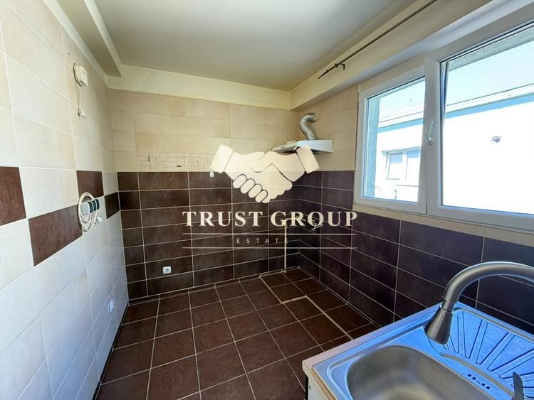 Apartament cu 2 camere decomandat în Drumul Taberei