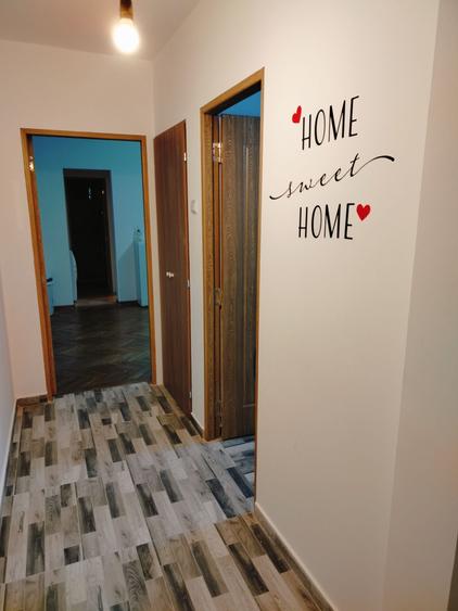 Apartament cu 2 camere în Micro 19
