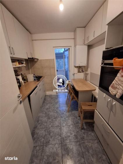 Apartament cu 3 camere decomandat în Dacia