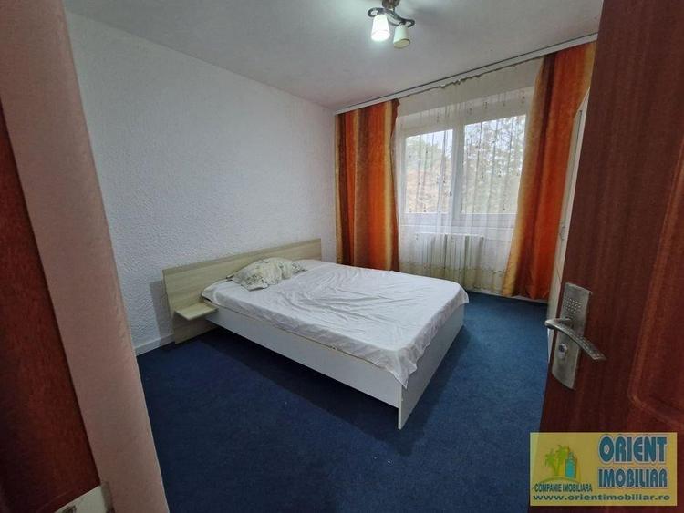 Apartament cu 2 camere semidecomandat în Tomis II