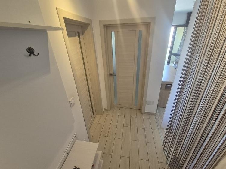 Apartament cu 2 camere semidecomandat în Semicentral