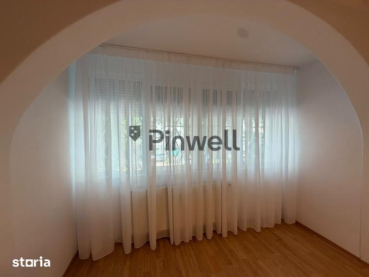 Apartament cu 3 camere în Drumul Taberei
