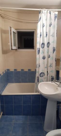 Apartament cu 2 camere decomandat în Astra