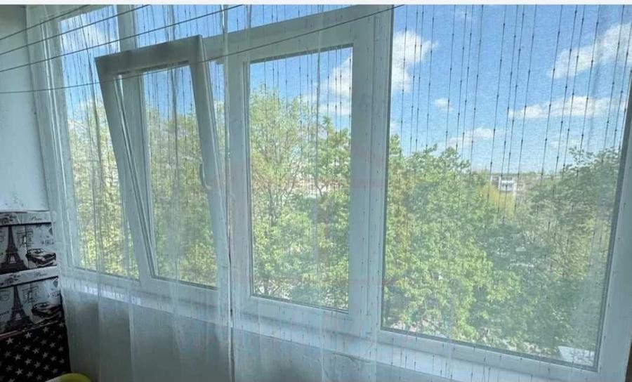 Apartament cu 2 camere semidecomandat în Exterior Vest