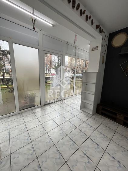 Spațiu comercial, de 47 mp, în Central