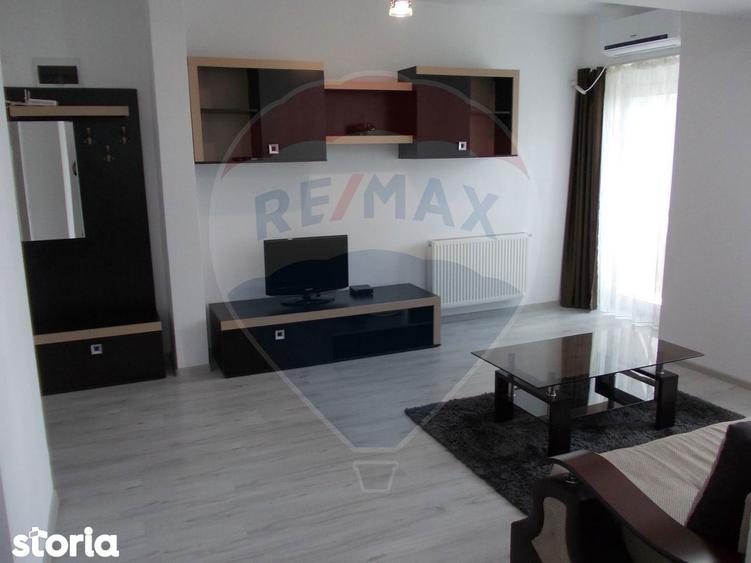 Apartament cu 2 camere, mobilat în Craiovița Nouă
