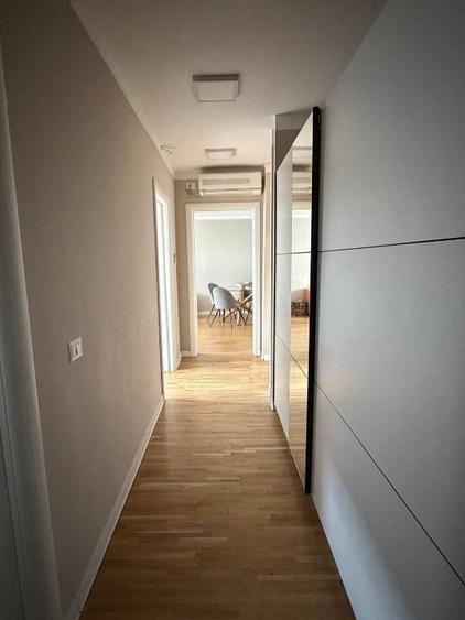 Apartament cu 3 camere decomandat în Spitalul Județean