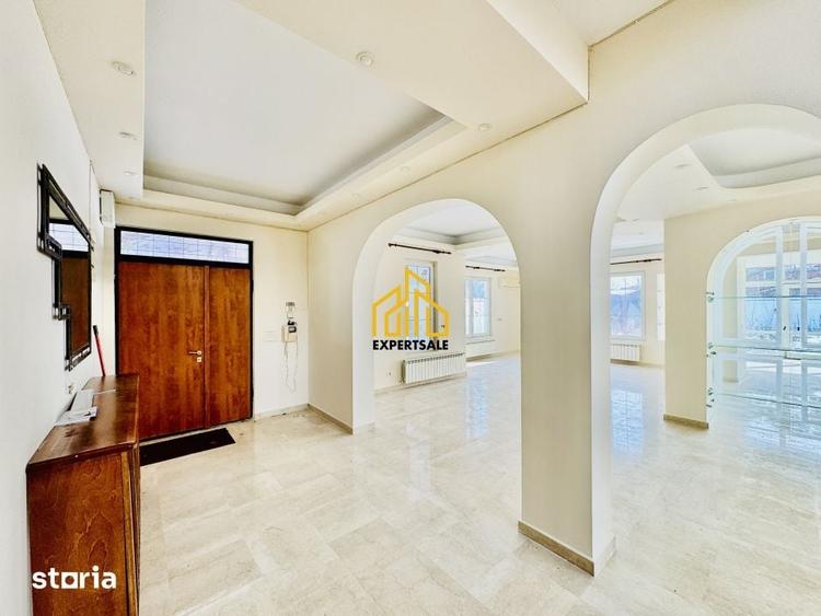 Casă cu 6 camere cu Teren 828 Mp în Clinceni