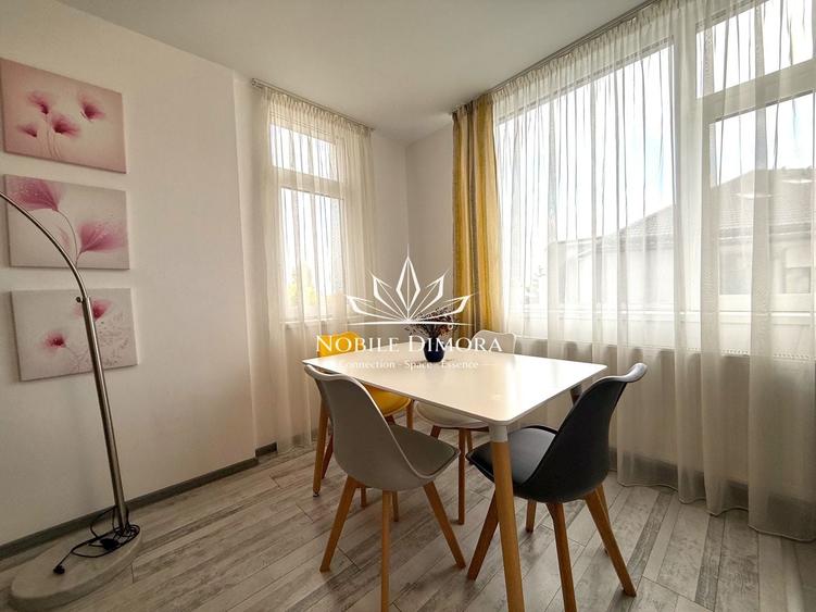 Apartament cu 2 camere semidecomandat, mobilat în Central