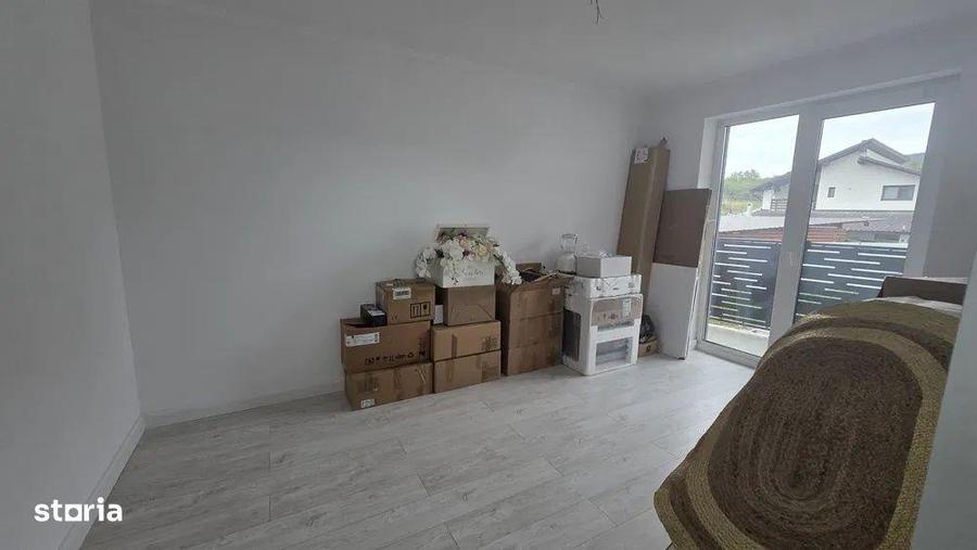 Apartament de 4 camere, decomandat, 73 mp., zona nord - 1