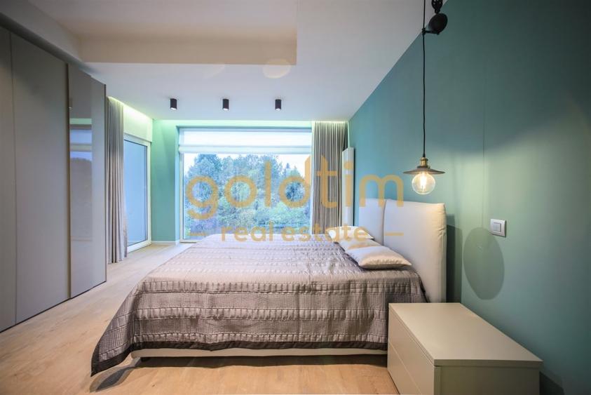 Apartament cu 4 camere semidecomandat, mobilat în Iancu Nicolae