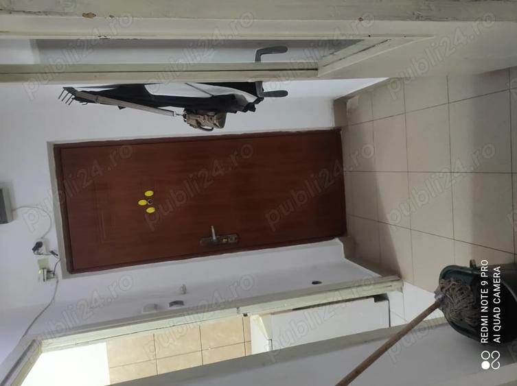 Apartament cu 2 camere nedecomandat în Micro 14