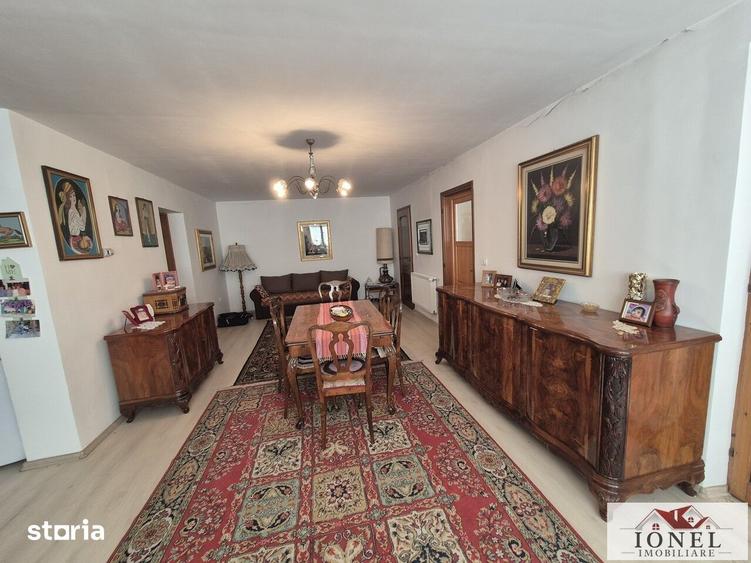 Casă cu 3 camere cu Teren 348 Mp în Central
