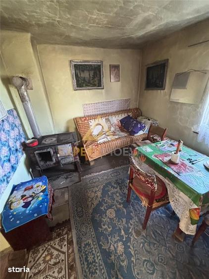 Casă cu 2 camere cu Teren 2186 Mp în Satulung