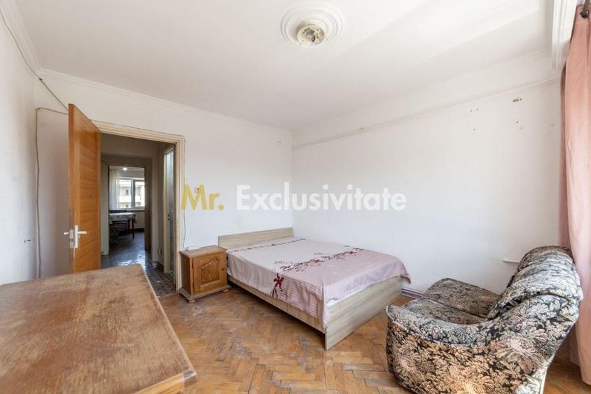 Apartament cu 3 camere decomandat în Central