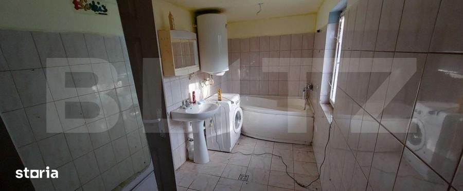 Casă cu 2 camere cu Teren 3200 Mp în Central