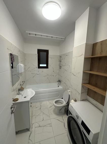 Apartament cu 2 camere decomandat în Giroc