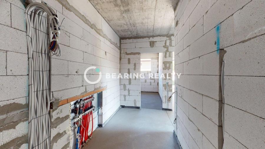 Apartament cu 2 camere semidecomandat în Est