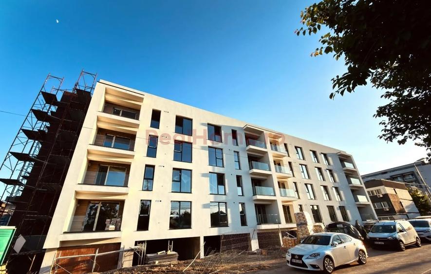 Apartament cu 3 camere decomandat în 1 Decembrie 1918