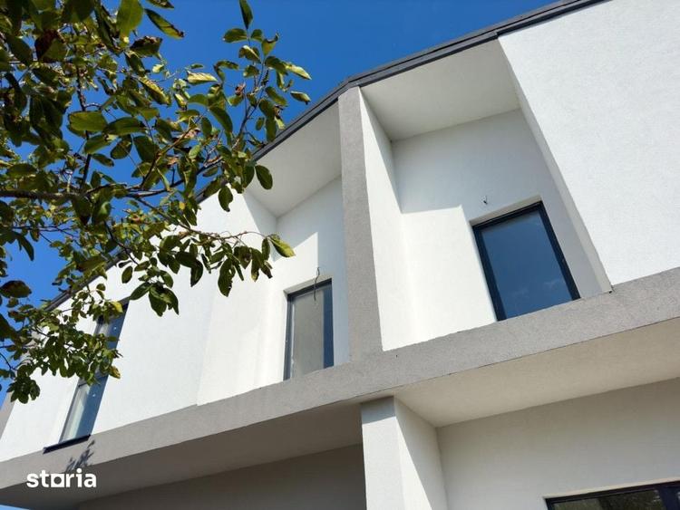 Casă cu 4 camere cu Teren 300 Mp în Jucu