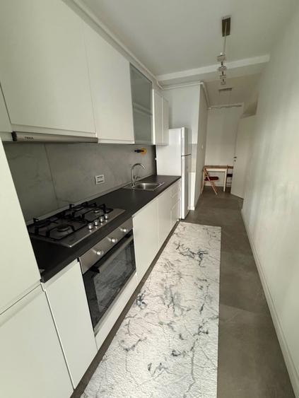Apartament cu 2 camere decomandat, mobilat în Sisești