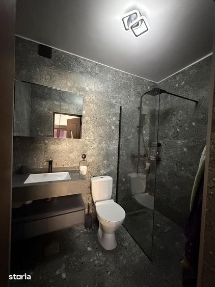 Casă cu 2 camere cu Teren 230 Mp în Central
