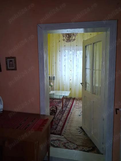 Casă cu 3 camere cu Teren 864 Mp în Siliștea