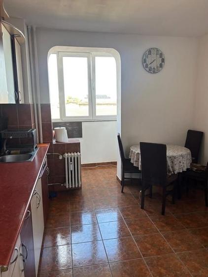 Apartament cu 3 camere decomandat în Ultracentral