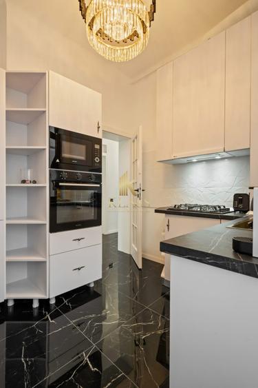 Apartament cu 3 camere decomandat, mobilat în Dacia