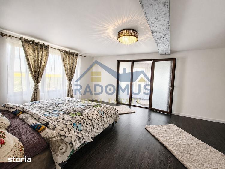 Casă cu 5 camere cu Teren 400 Mp în Central