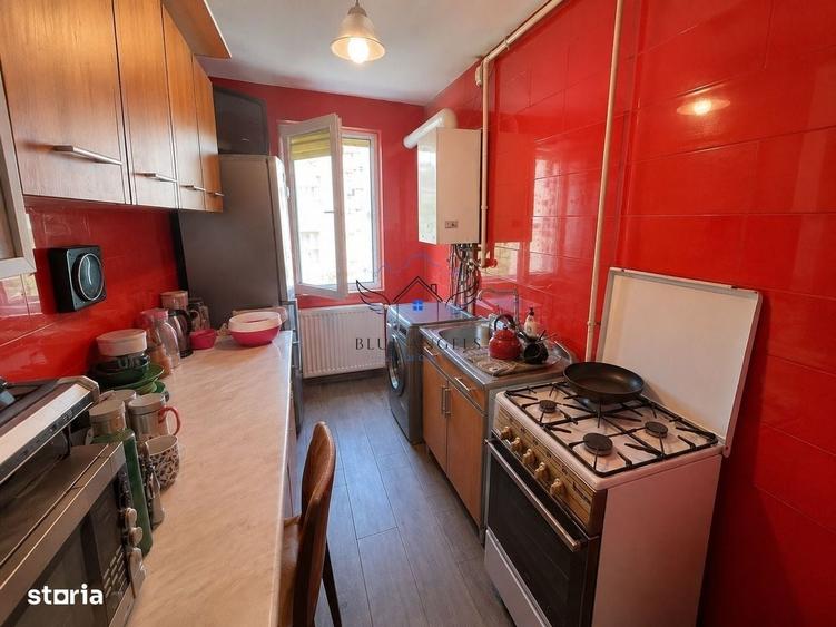 Apartament cu 3 camere decomandat în Griviței