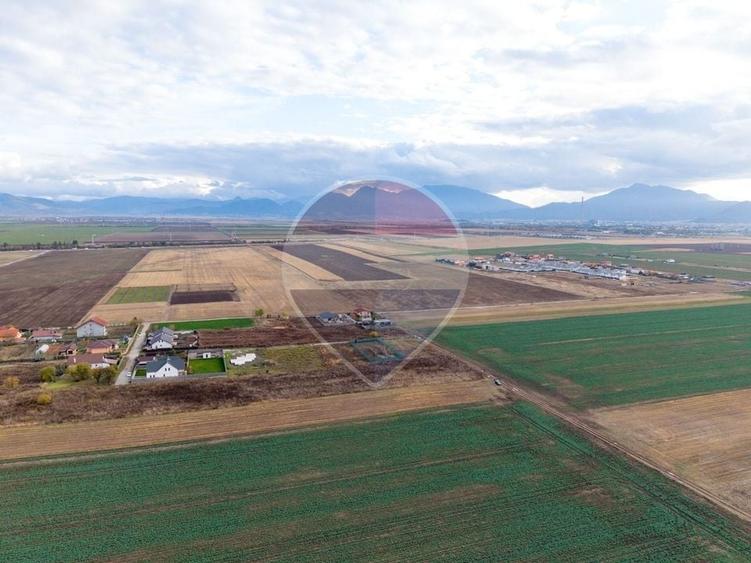 Teren Construcții intravilan de 639 mp, în Hărman