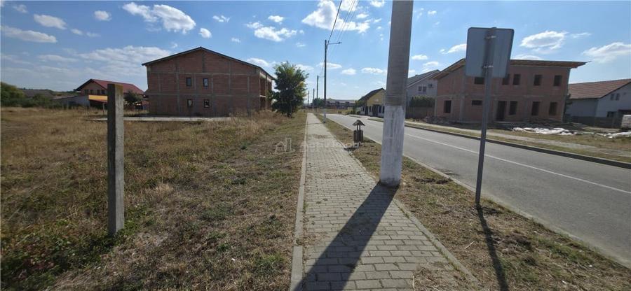 Teren de 636 mp, în Central