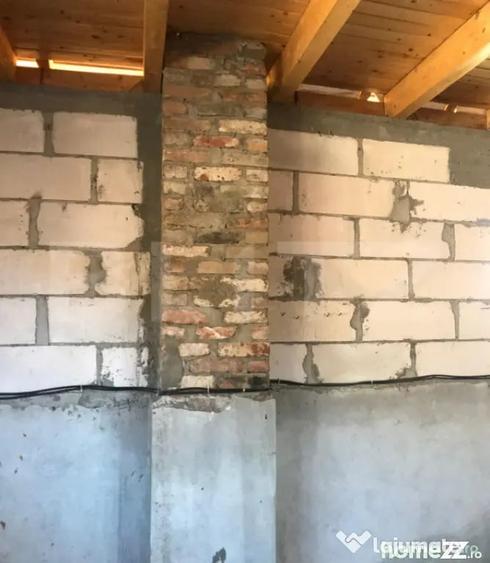 Casă cu 2 camere cu Teren 3050 Mp în Bezdead