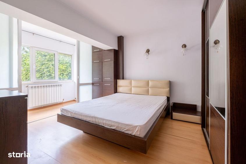 Apartament cu 3 situat pe strada Mircea cel Batran - 18