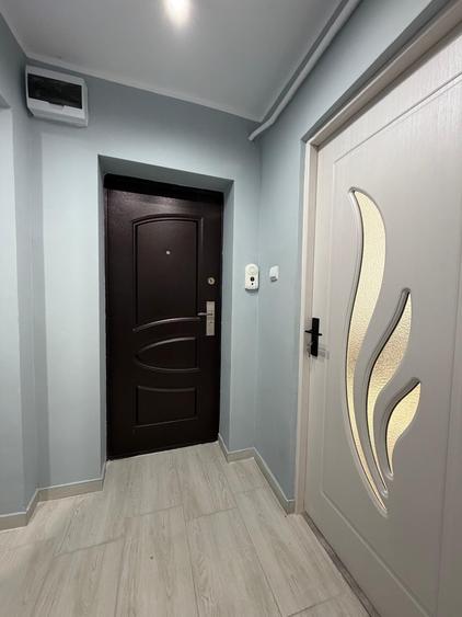 Inchiriere apt 2 camere, situat in Galati, pe Faleza, etaj 3, renovat si mobilat - 4